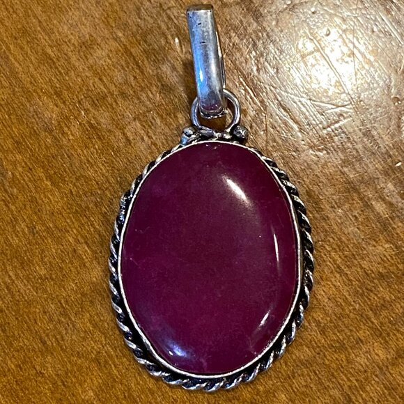 Stunning Natural Handmade Ruby Gemstone Pendant. - Picture 7 of 11